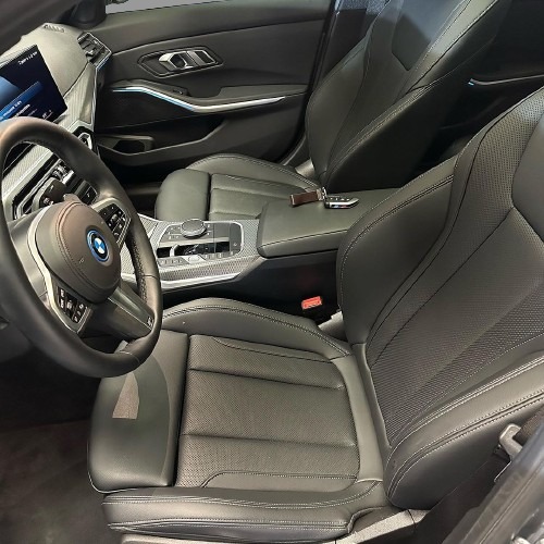 MW Serie 3 3.0 330i Sedan Sport Line 252cv AMAYA MOTORS PERMUTA